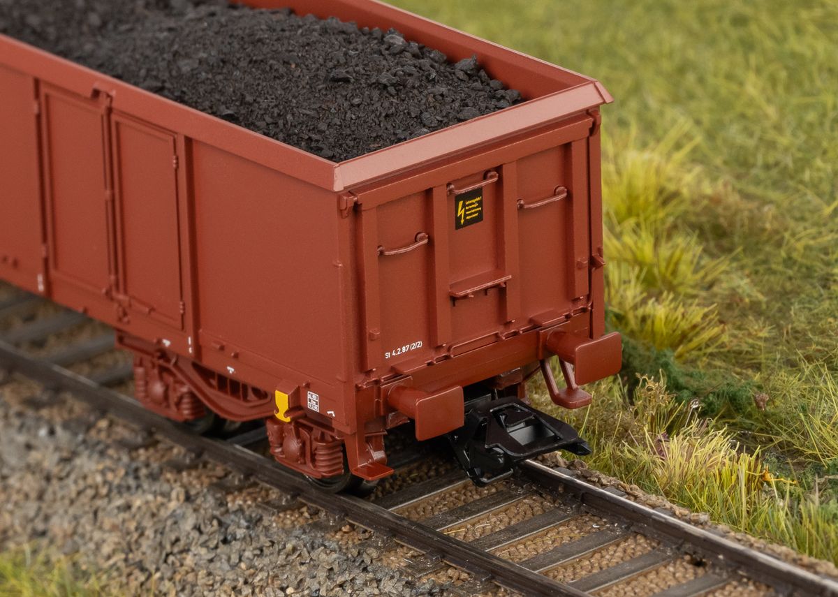 Märklin - DR Eas vognsett med last