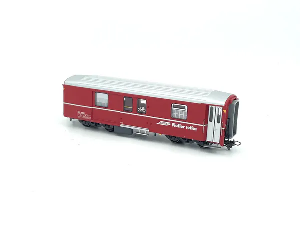 Hovedbilde Bruktkroken - Bemo H0m RhB DZ 4231 reisegodsvogn