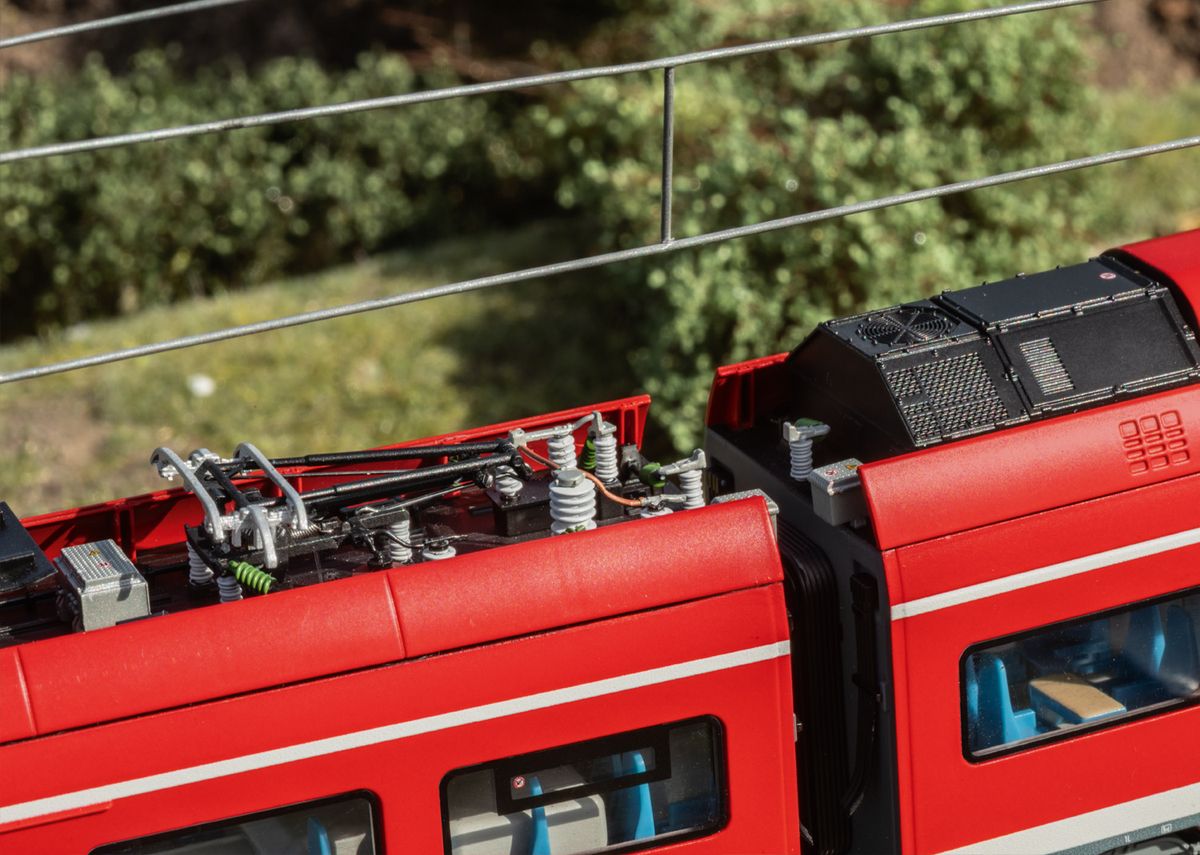 Märklin - DB Siemens Desiro HC elektrisk motorvognsett, digital med lyd og pantograf