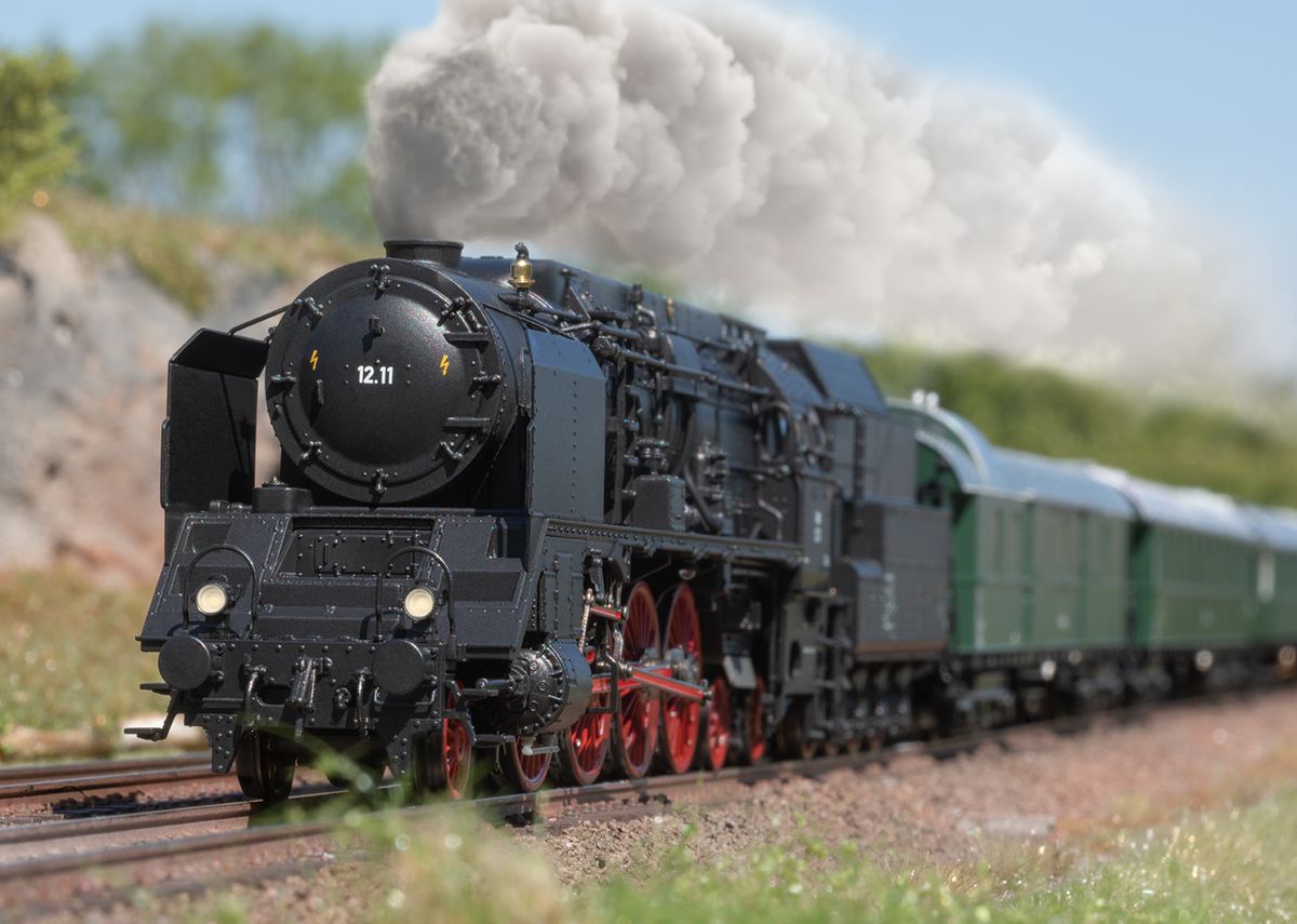 Trix - ÖBB 12.11 ekspressdamplok 