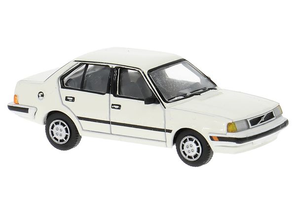 Hovedbilde PCX87 - Volvo 360, hvit