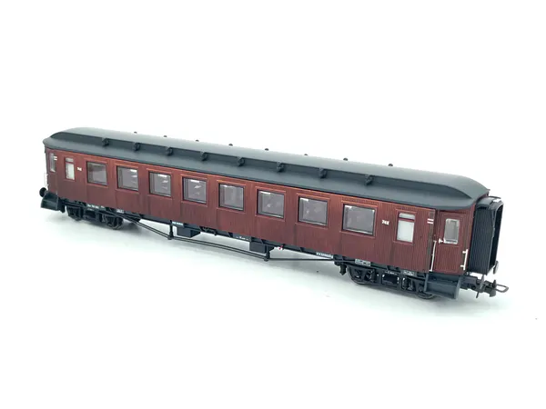 Hovedbilde NMJ Topline NSB B22 742 2.klasse, lanternintak, sidemonterte ventiler
